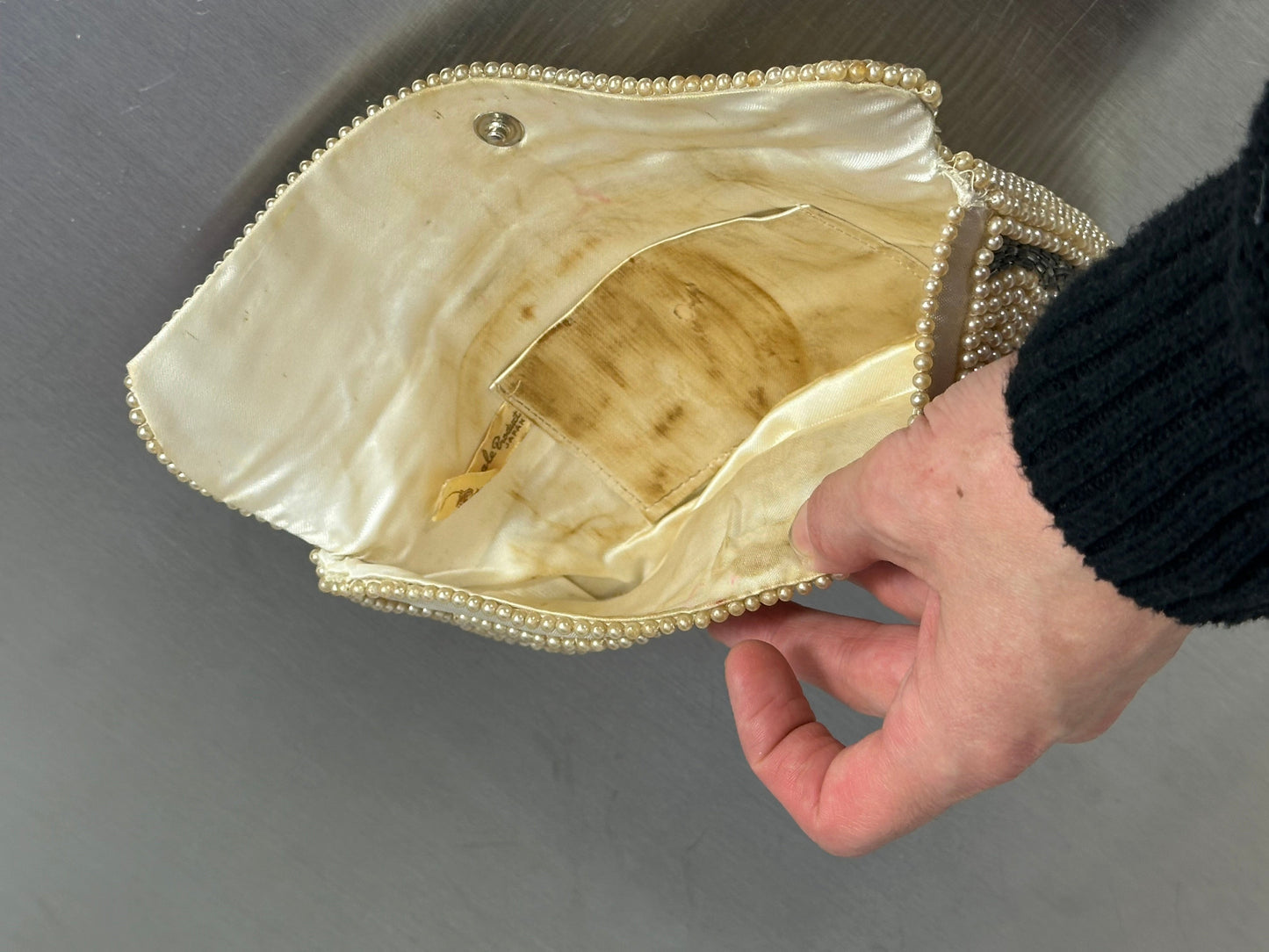 Vintage 1960s La Regale Pearl Beaded Clutch