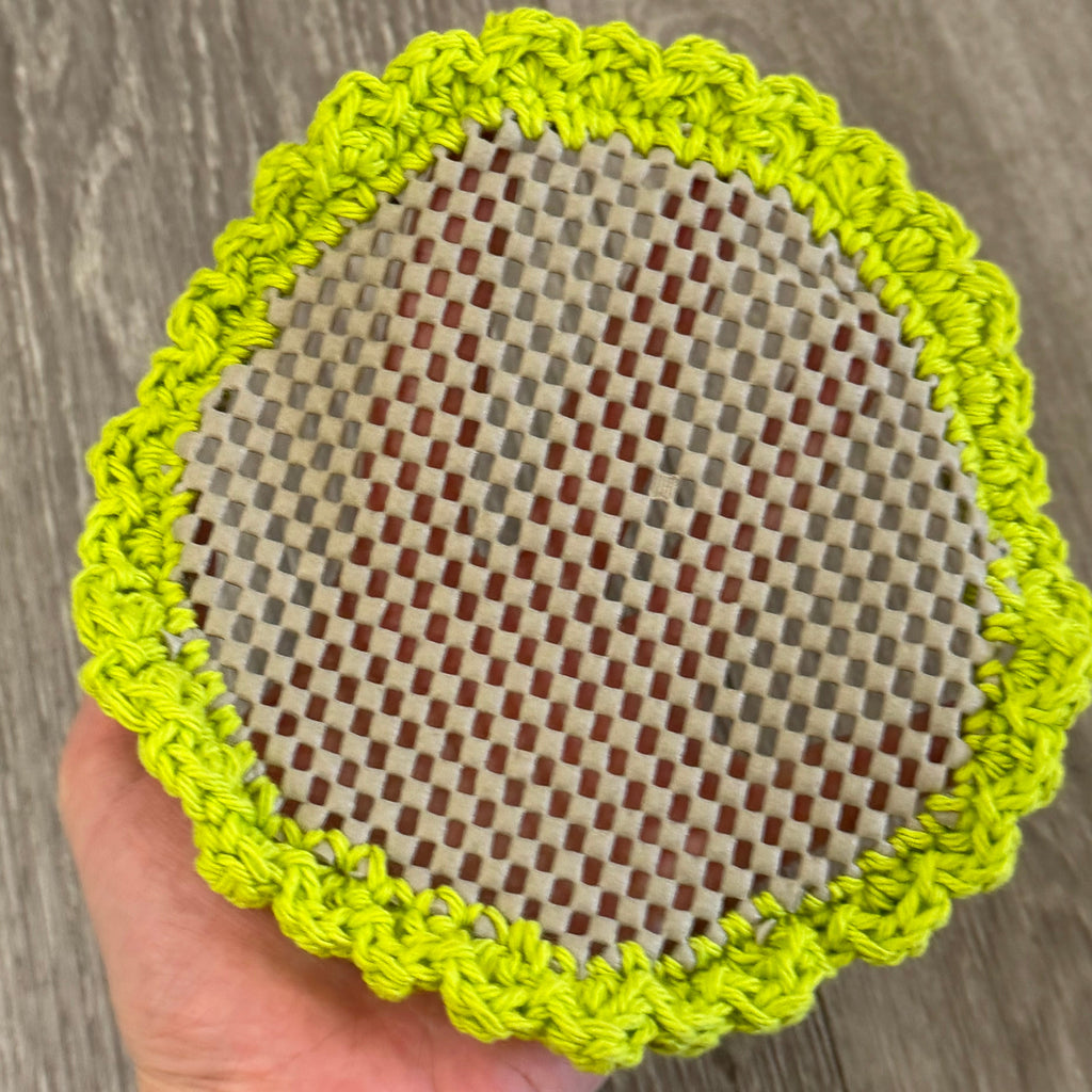 Farmhouse Crochet Jar Gripper