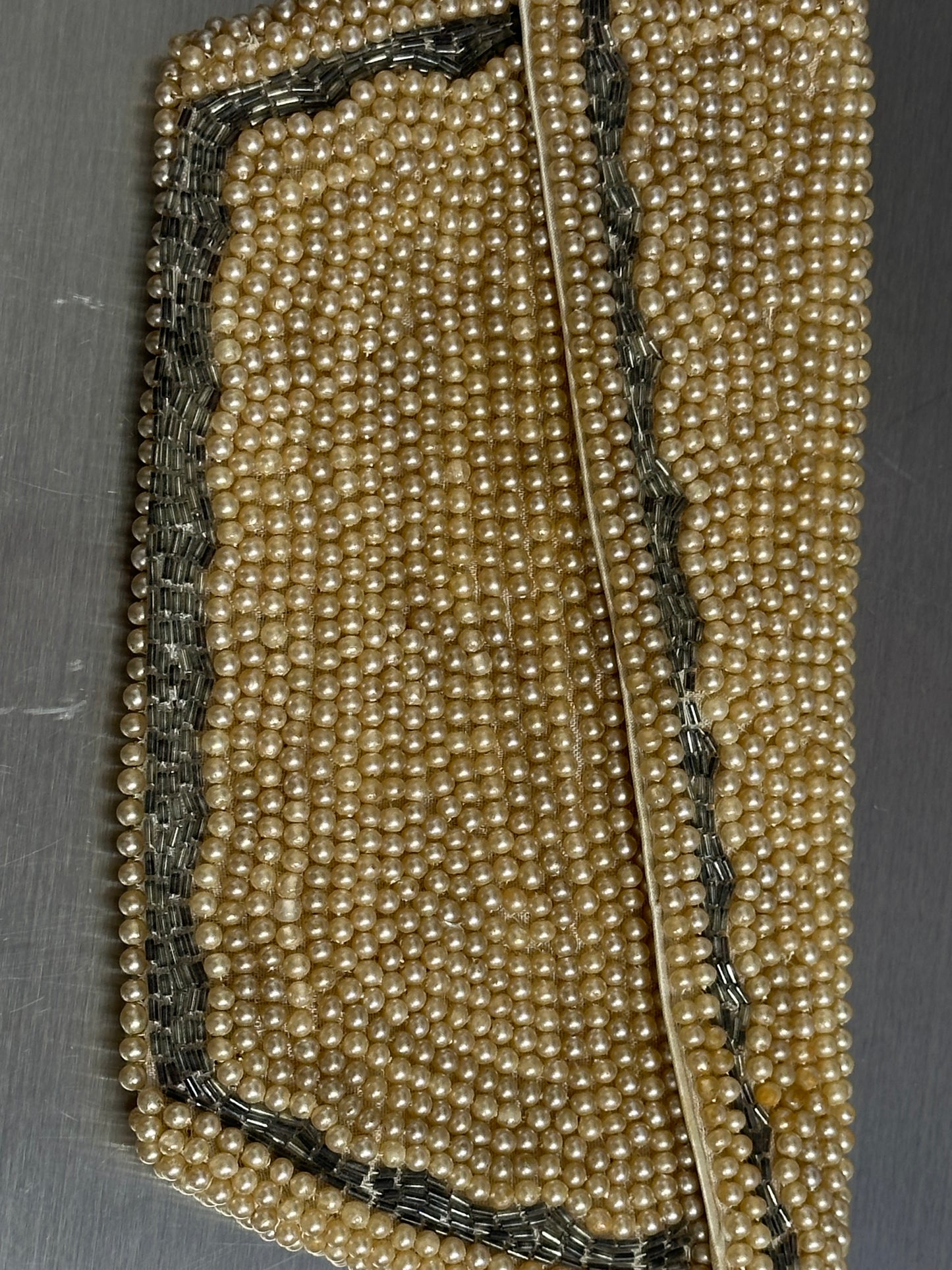 Vintage 1960s La Regale Pearl Beaded Clutch