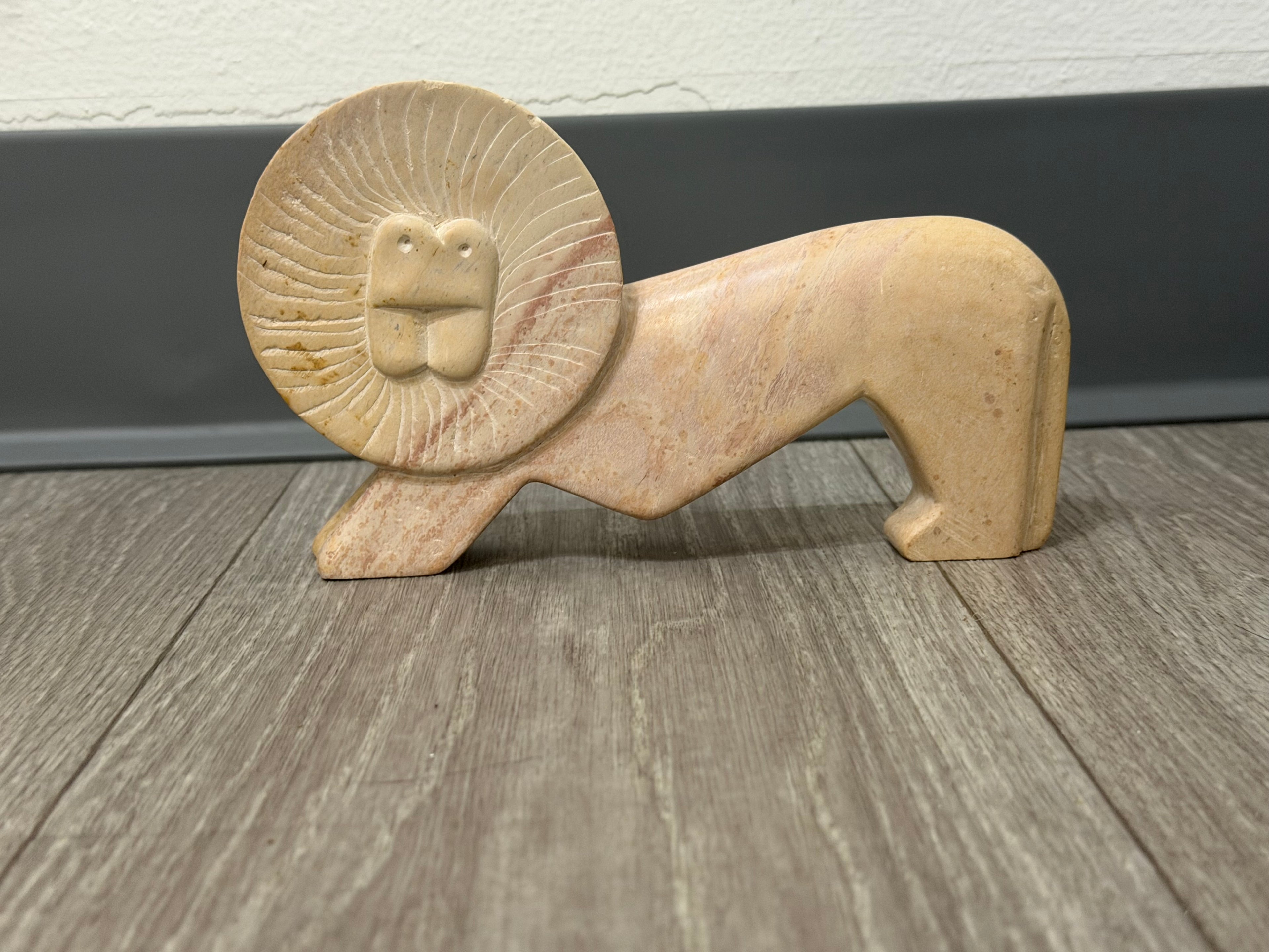 Vintage 80s Carved Soapstone Lion