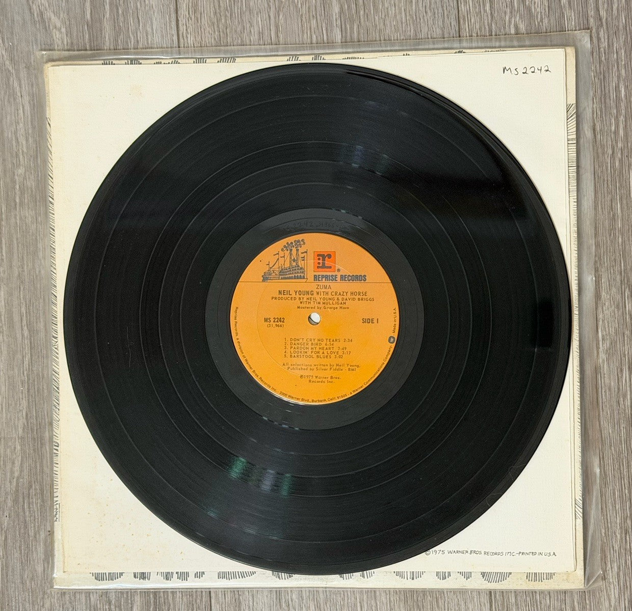 NEIL YOUNG & Crazy Horse Zuma LP Record 1975 Vinyl Reprise MS 2242 VG+