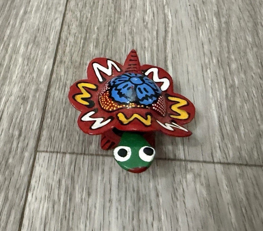 Vintage Nodder Bobble Head Turtle Hand Painted Mexico Folk Art RED Blue