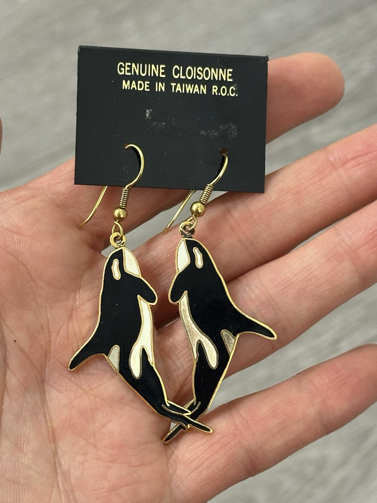 Vtg Goldtone Enamel Dolphin Drop Dangle Pierced Earrings 1.5"