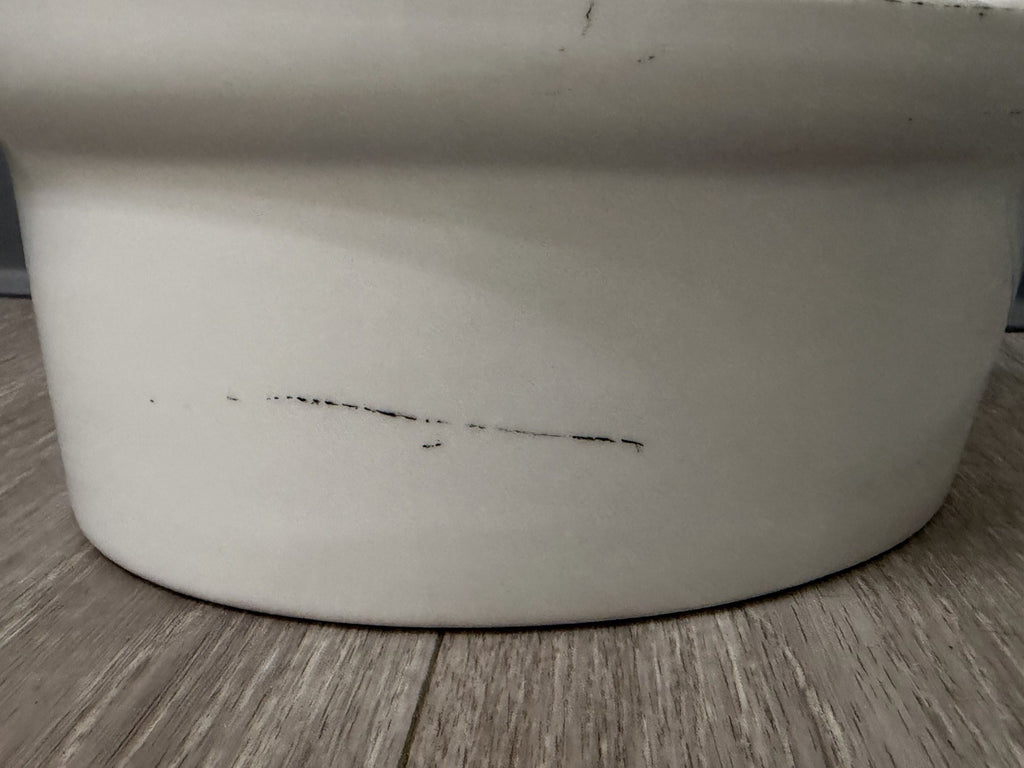 APILCO FRANCE Porcelaine a Feu White Oval Covered Casserole Dish
