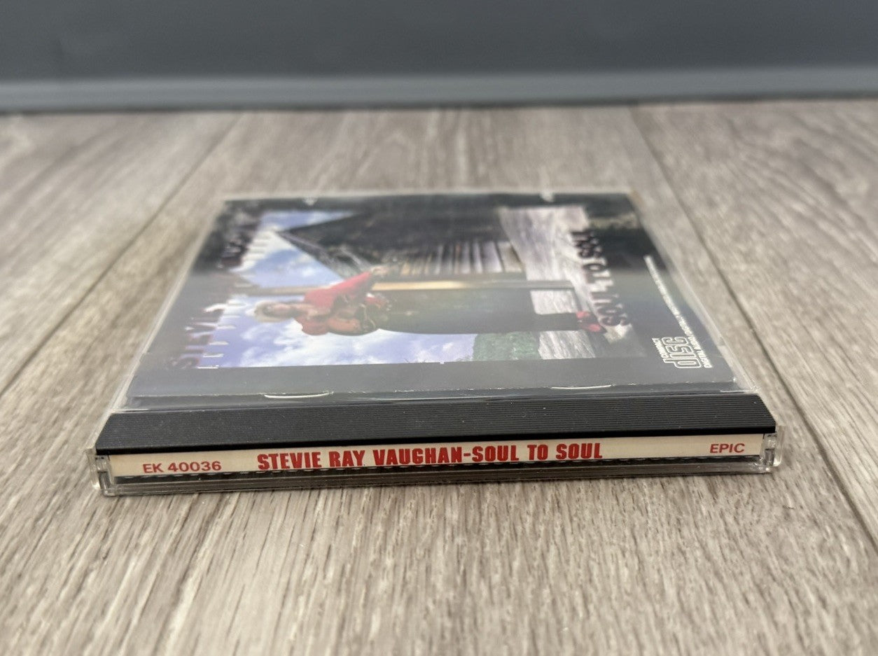 Stevie Ray Vaughan - Soul To Soul CD 1985 CBC Inc EK 40036