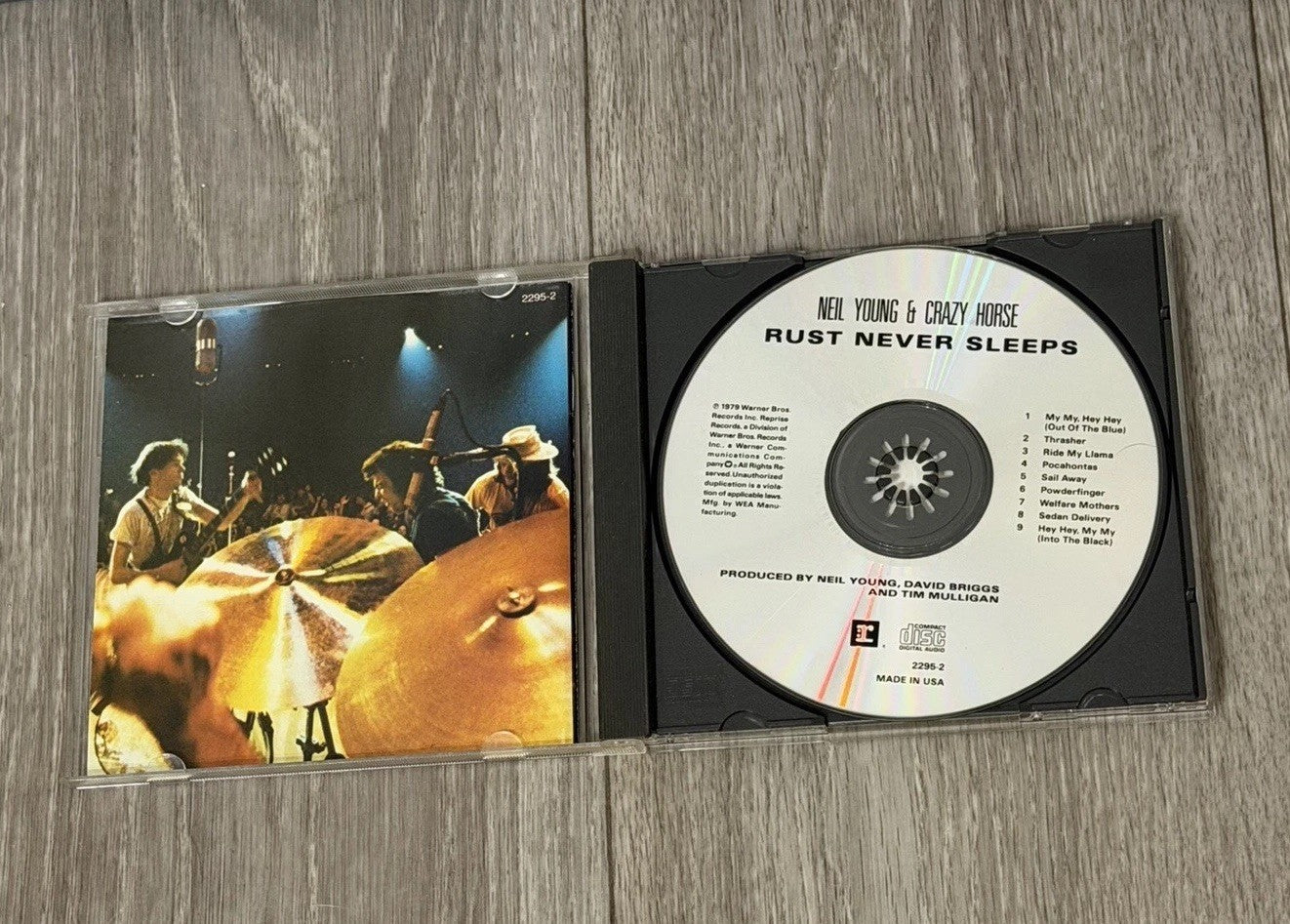 Neil Young & Crazy Horse – Rust Never Sleeps CD USED - Reprise