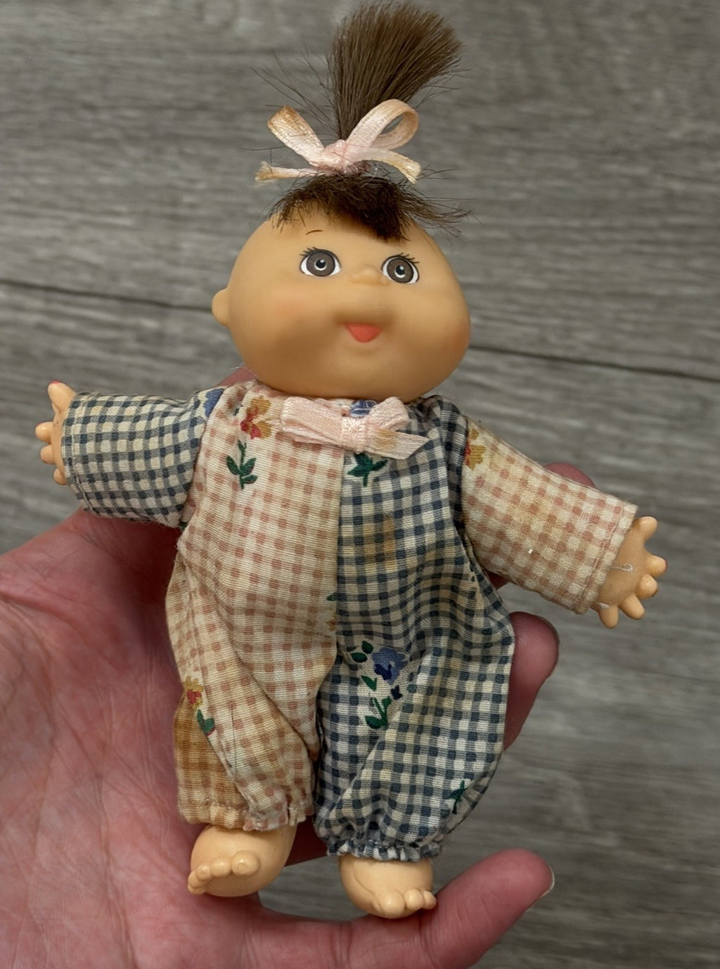 Cabbage Patch 1995 Vintage Mini Figure Doll Brown Hair Plaid Jumper Needs TLC