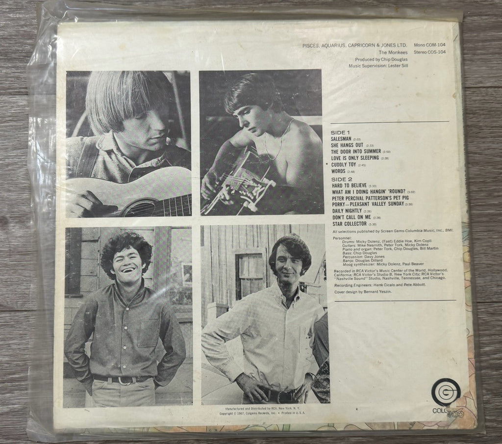 33 12" LP THE MONKEES PISCES AQUARIUS CAPRICORN & JONES LTD