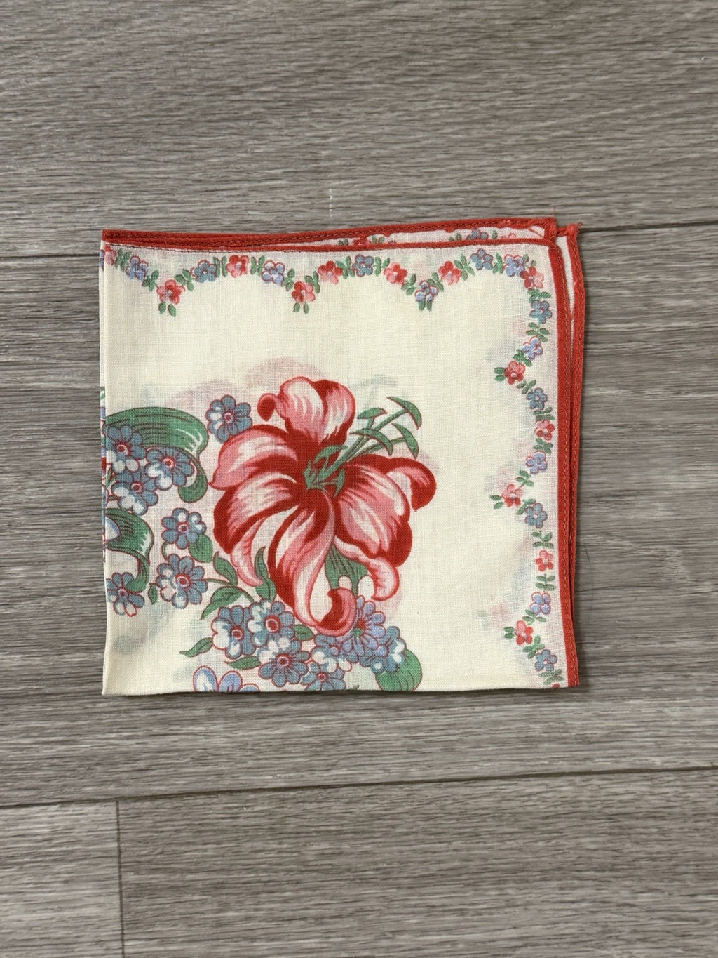 Vintage Red Lily Floral & Blue Forget-Me-Nots Handkerchief Hanky Flowers 10.75"
