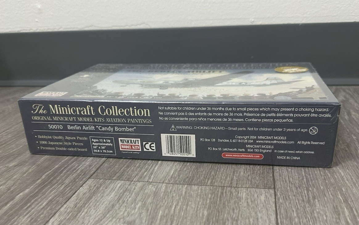 THE Minicraft Collection THE BERLIN AIRCRAFT “Candy Bomber” Puzzle 1000 PCS