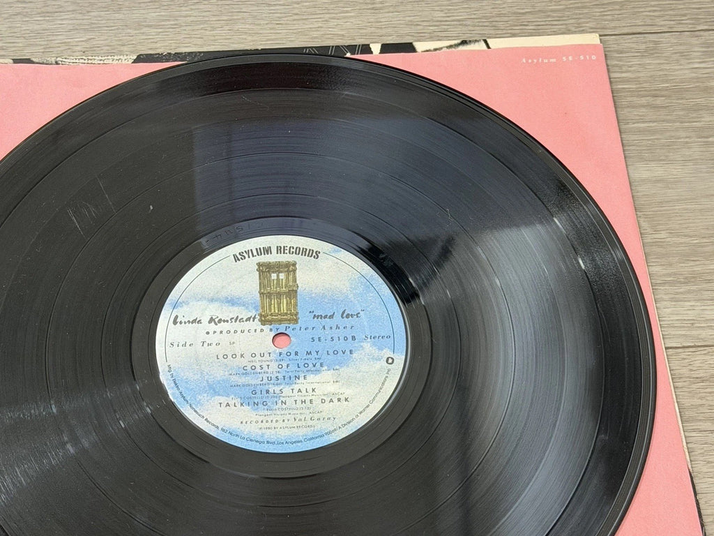 Linda Ronstadt Mad Love Vinyl 1980. SE501A
