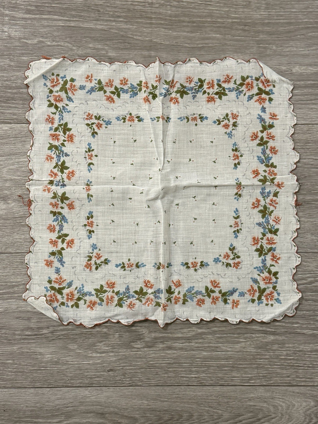 Beautiful & Delicate Tiny Flowers Boho Vintage Floral Wedding Handkerchief 13.5”
