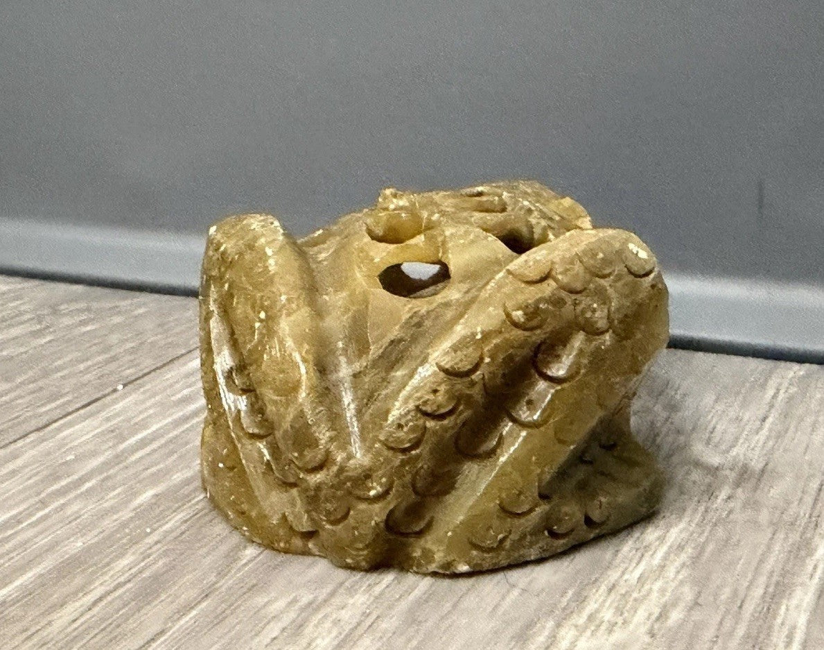 Soap Stone Hand Carved Green Frog Figurine 1 1/4" T x 2 3/4" x 2 1/2" India
