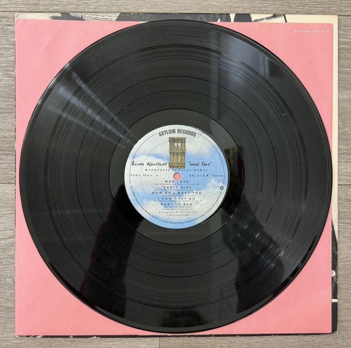Linda Ronstadt Mad Love Vinyl 1980. SE501A