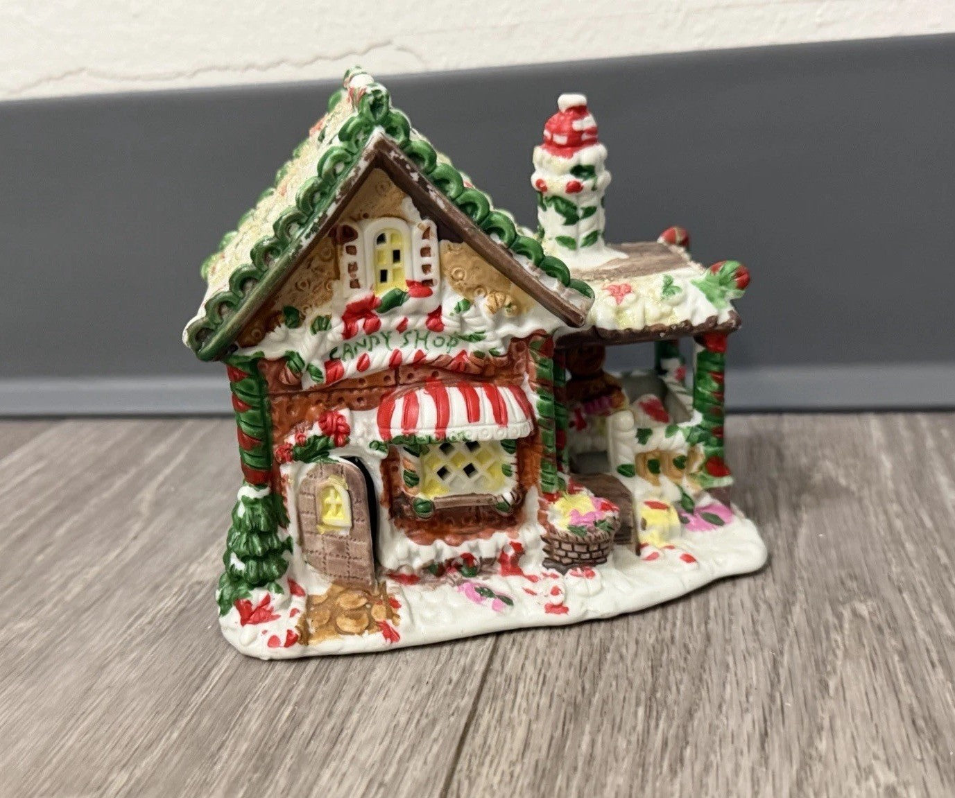 GINGER FROST LANE 2005 "CANDY SHOP" Christmas