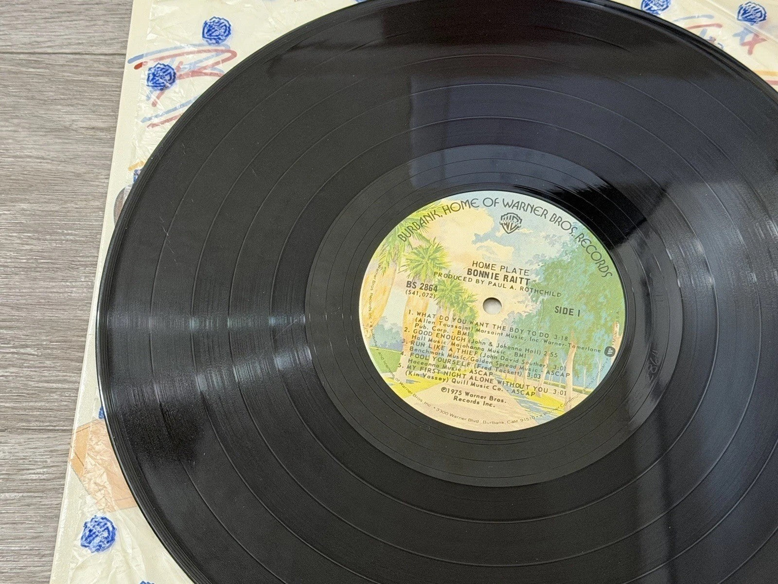 Bonnie Raitt Home Plate LP 1975 Warner Brothers Inner Sleeve Run Like A Thief
