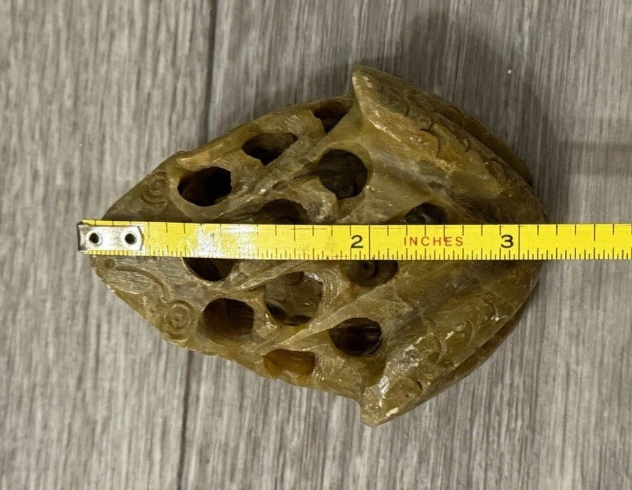 Soap Stone Hand Carved Green Frog Figurine 1 1/4" T x 2 3/4" x 2 1/2" India