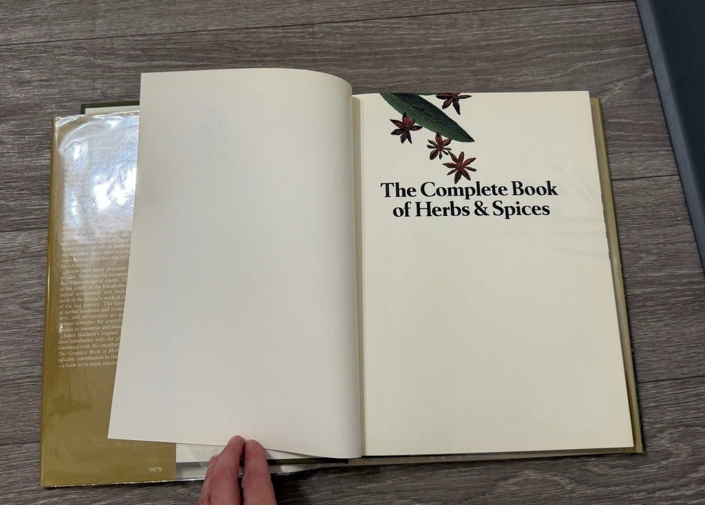 Complete Book of Herbs and Spices Sarah Garland 1979 HCDJ VINTAGE