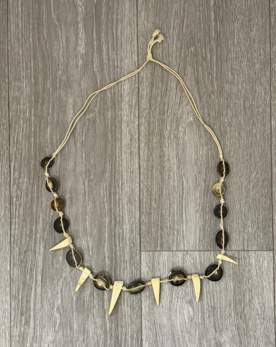 Vintage Handmade Knotted Carved Shell Boho Tribal Necklace