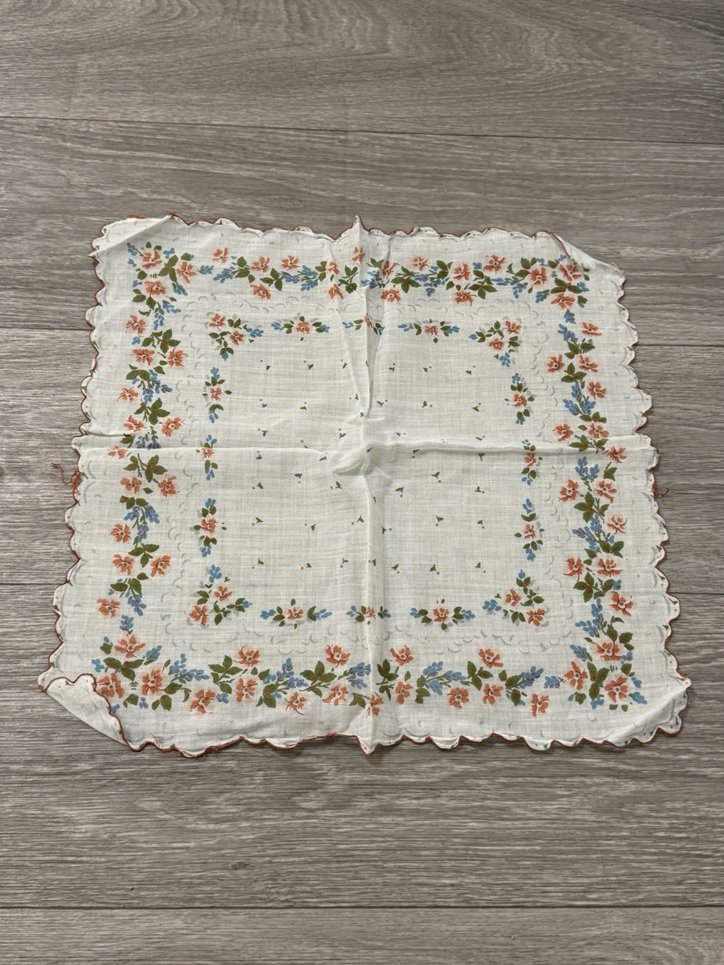 Beautiful & Delicate Tiny Flowers Boho Vintage Floral Wedding Handkerchief 13.5”