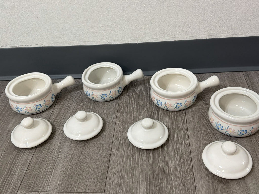 Vintage French Onion Soup Crock Bowl W/ Lid & Handle Blue Pink Flowers Set Of 4