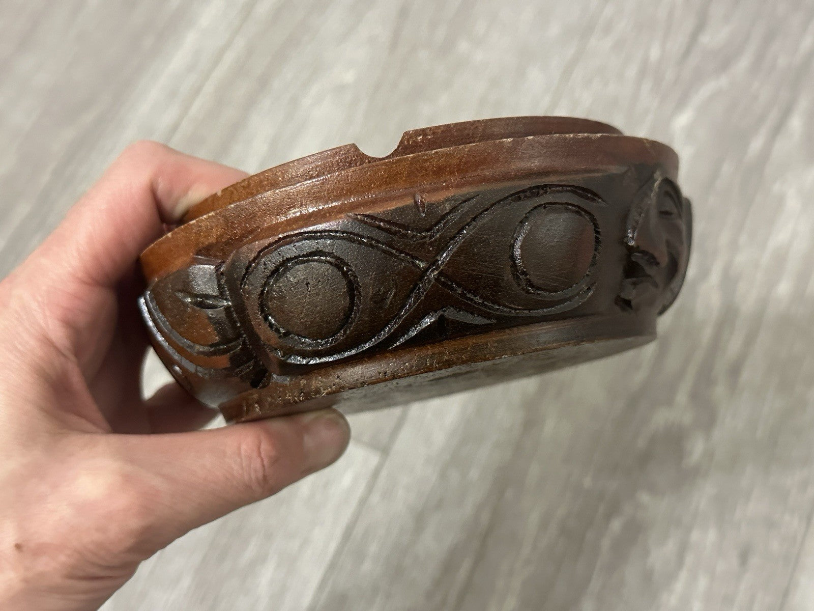Republic De Honduras Vintage Hand Carved Wood Coin Ashtray 