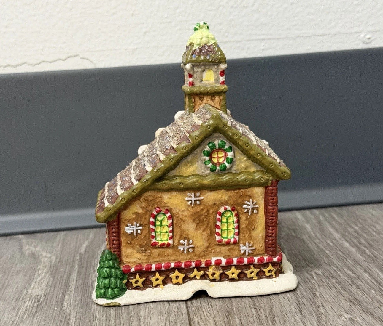 Ginger Frost Lane 2005 Christmas House Church Porcelain Ceramic 5” Tall