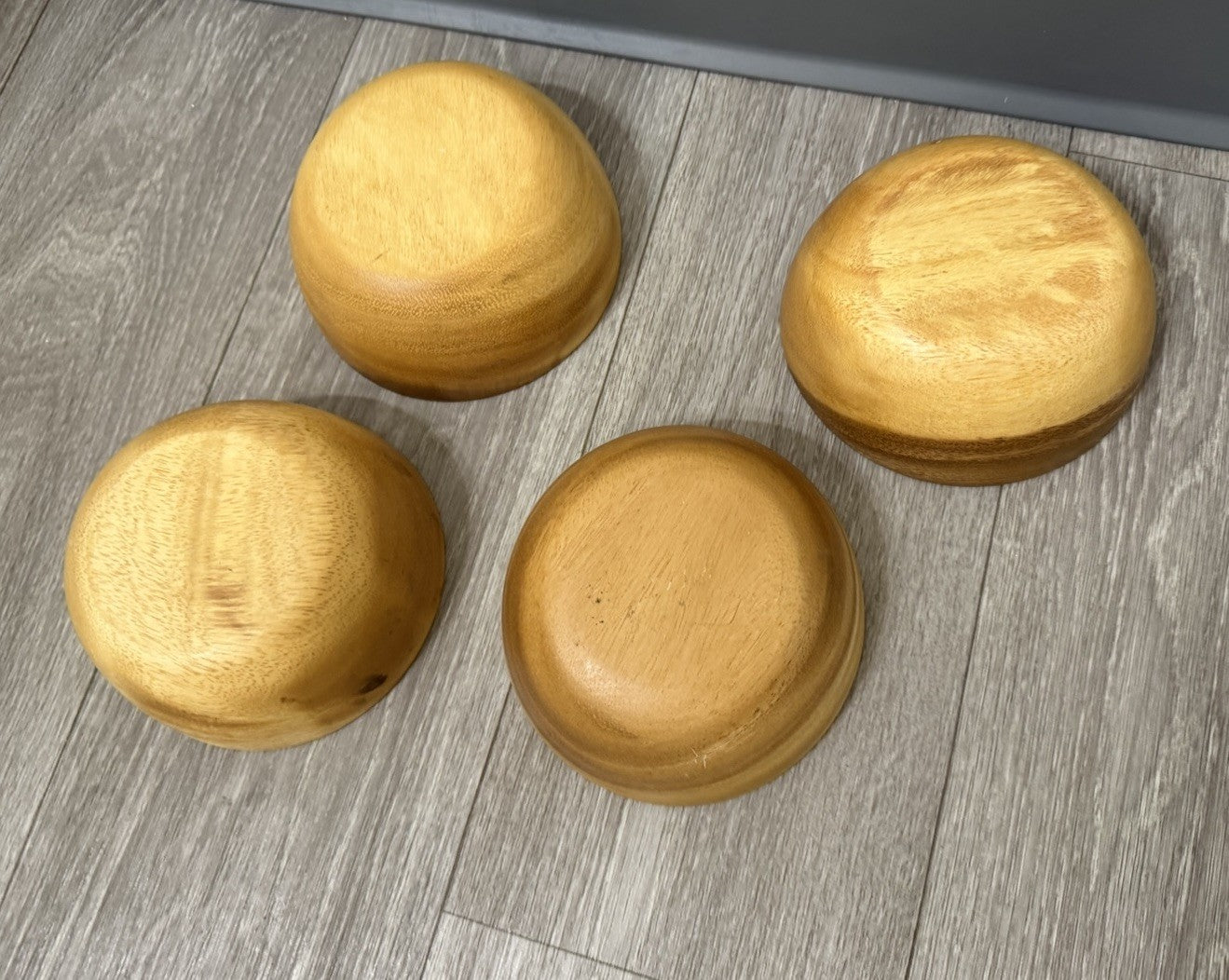 Wooden Bowels Set Of 4 Light Wood 5.75” Diameter 2.5” Tall