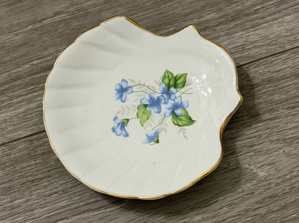 Vintage Apex Sea Clam Shell Gold Rim Blue Flowers Ceramic Trinket Dish