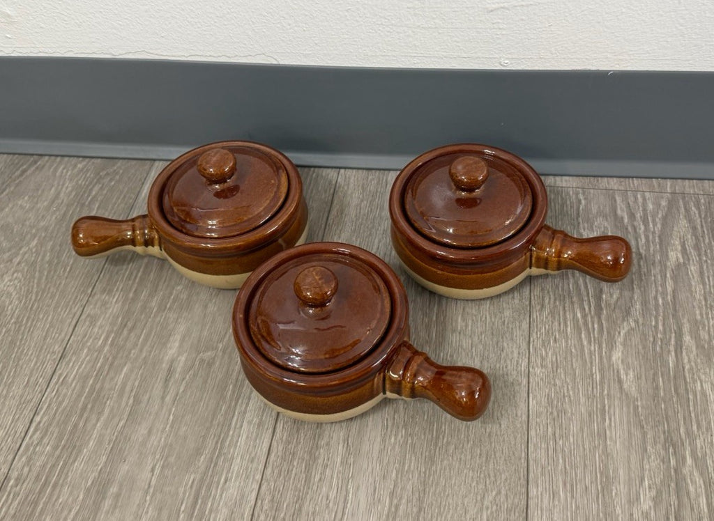 French Onion Crocks with Handle Stoneware with Lids/ Onion Soup Crocks/ Set of 3