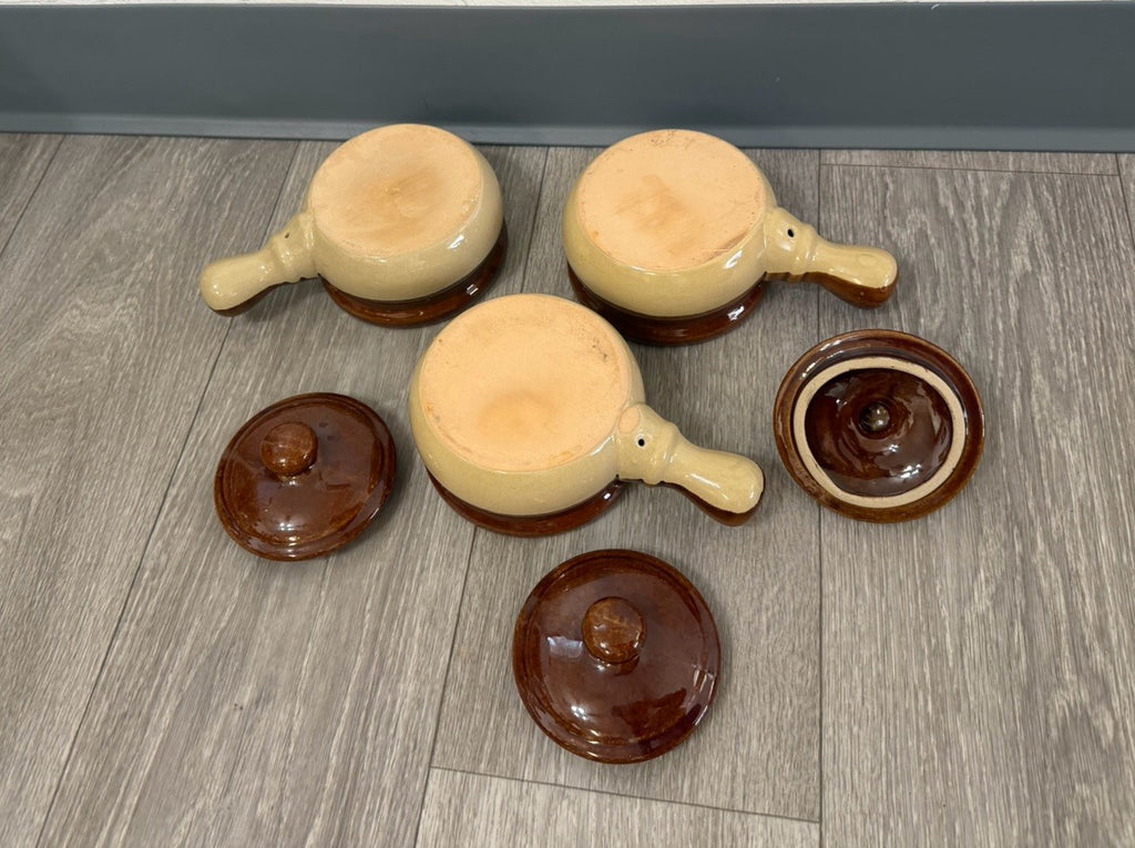 French Onion Crocks with Handle Stoneware with Lids/ Onion Soup Crocks/ Set of 3