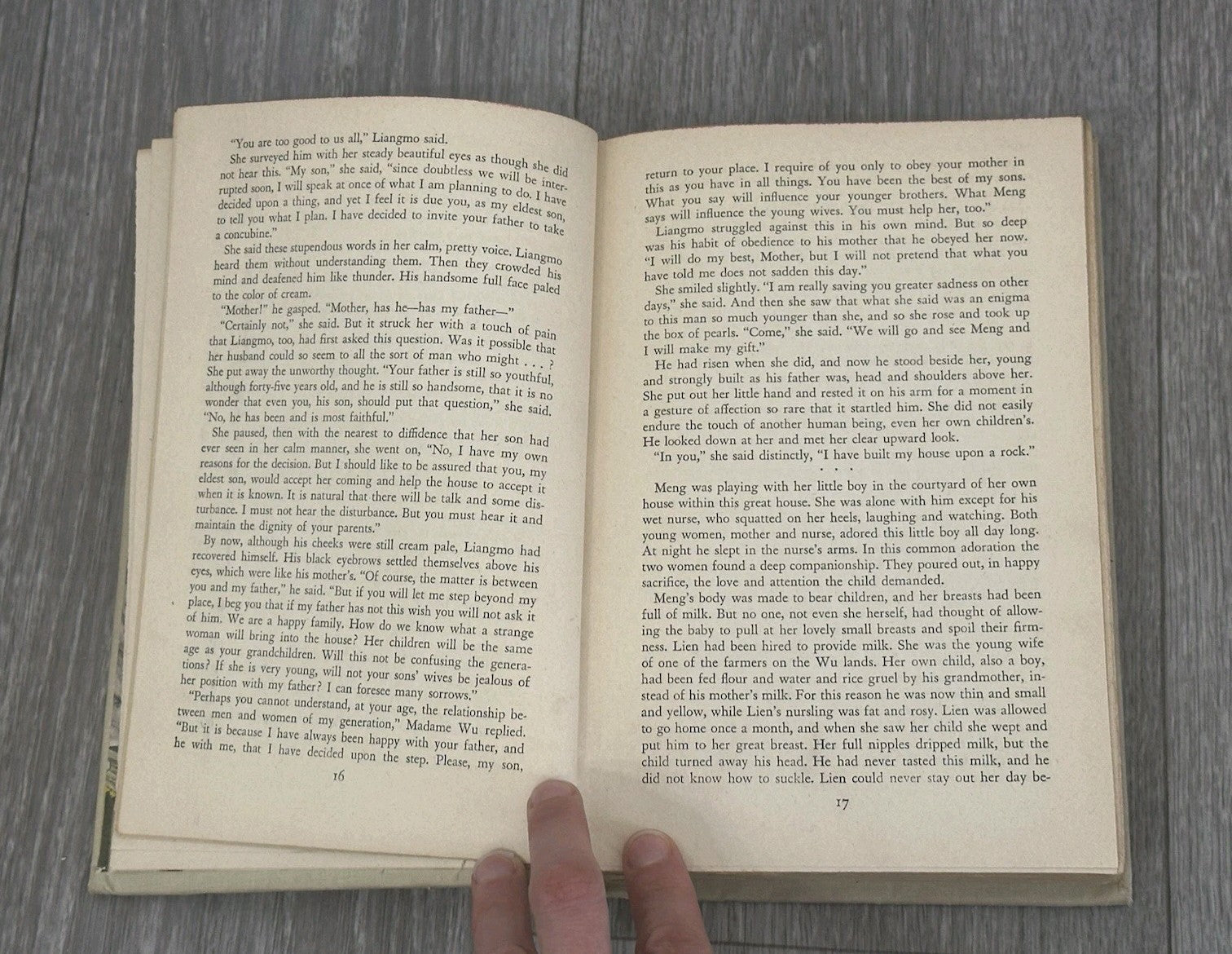 Pavilion of Women By Pearl S Buck First Edition (1946, HC)
