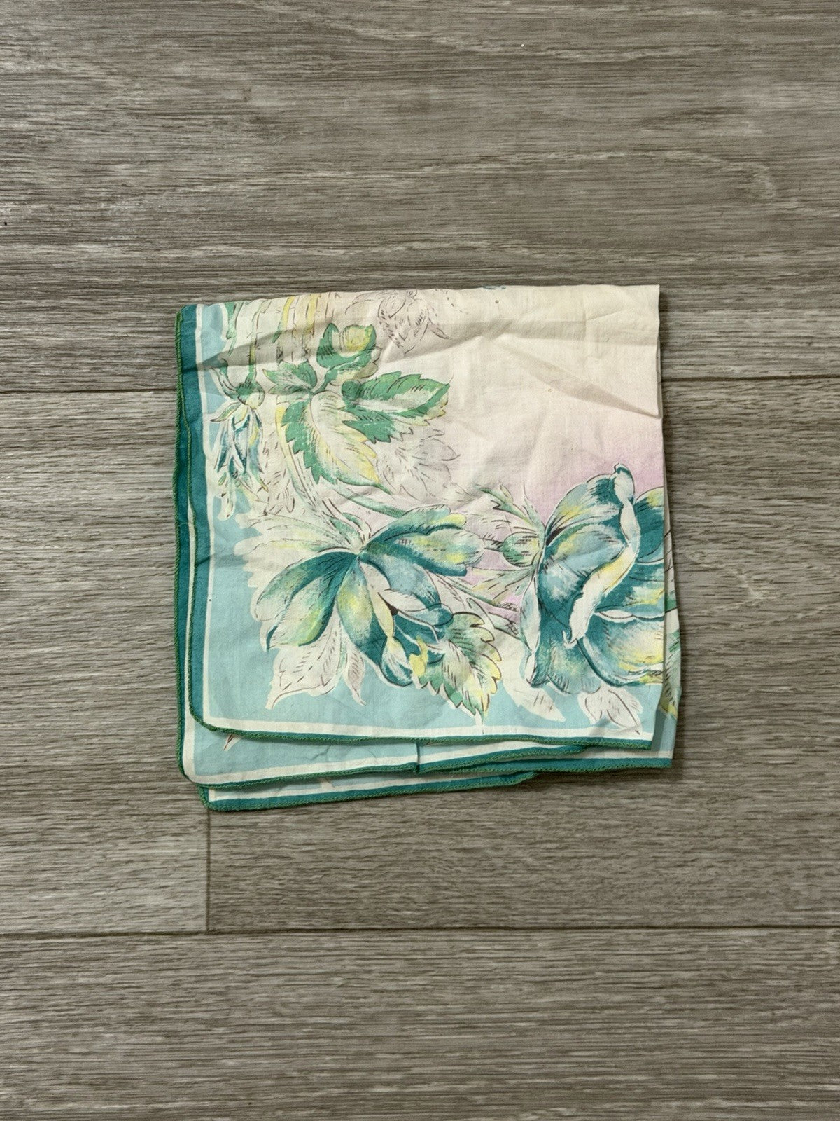 Vintage 1950S Rose Pattern Boho Floral Handkerchief Hanky 11.5” Square