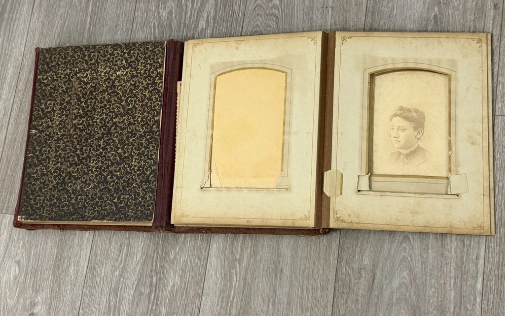 Antique Velvet Victorian Family Photo Album W/ Cabinet - Cards - Clasp - 1880’s