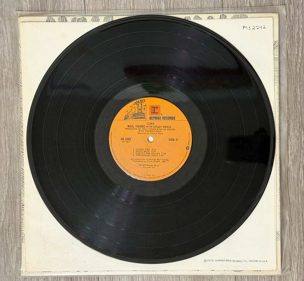 NEIL YOUNG & Crazy Horse Zuma LP Record 1975 Vinyl Reprise MS 2242 VG+