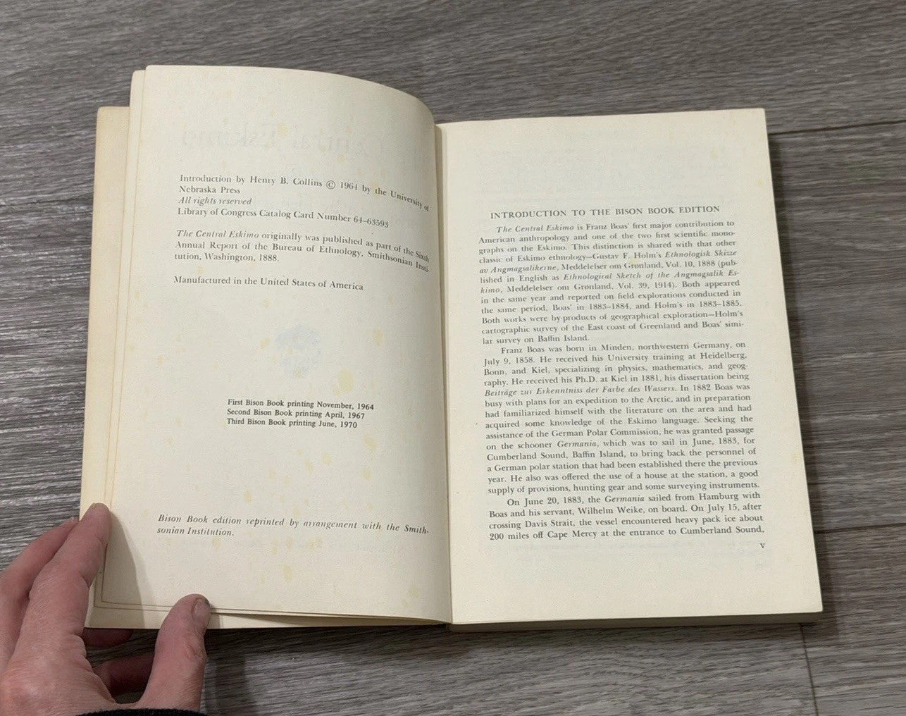 The Central Eskimo by Franz Boas [1964]