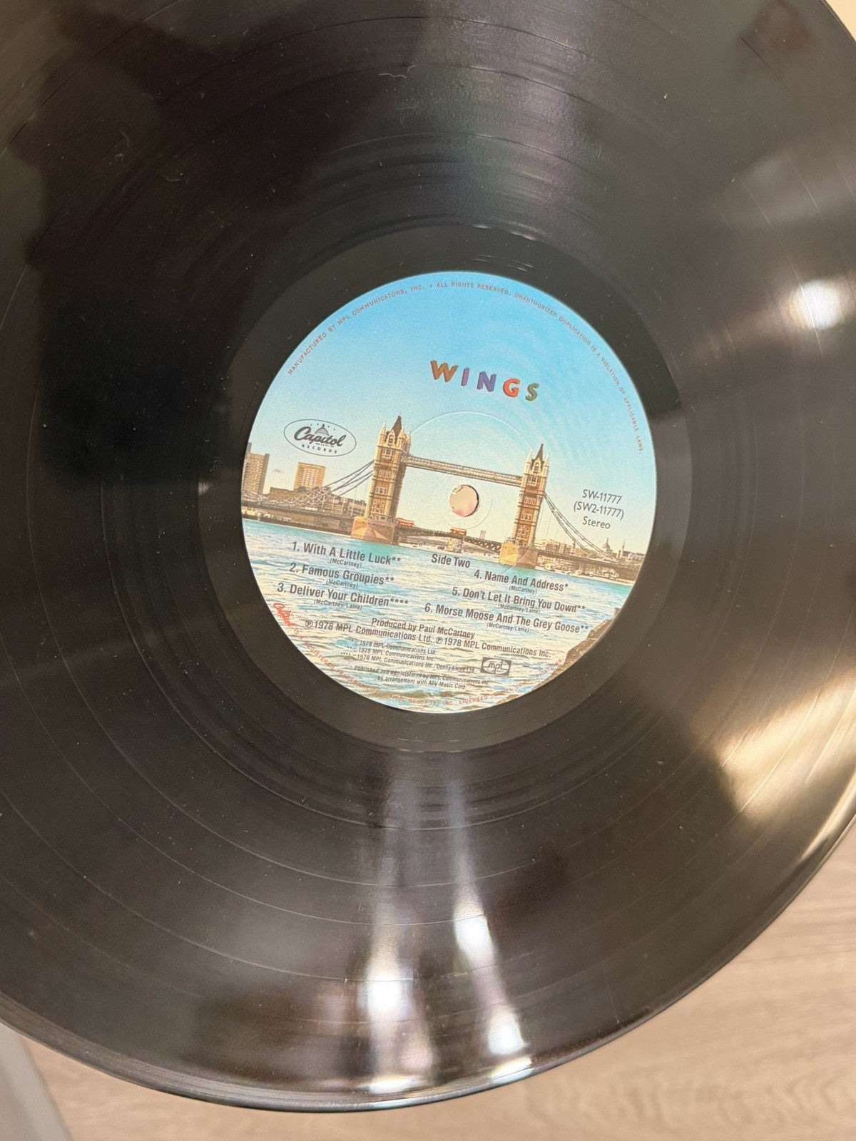 London Town SW-11777 with Poster VG/G+