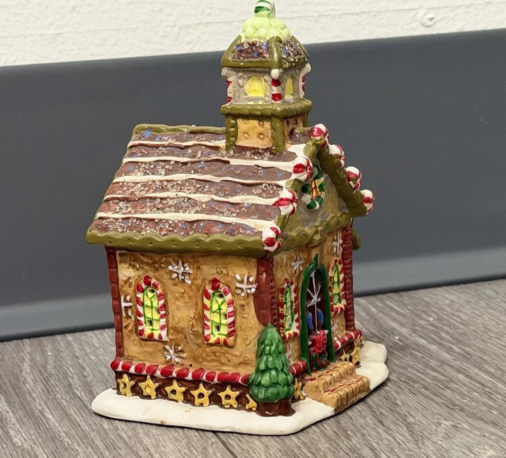 Ginger Frost Lane 2005 Christmas House Church Porcelain Ceramic 5” Tall