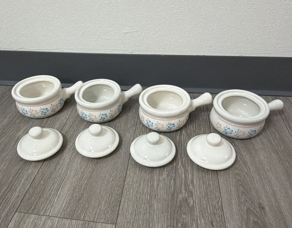 Vintage French Onion Soup Crock Bowl W/ Lid & Handle Blue Pink Flowers Set Of 4