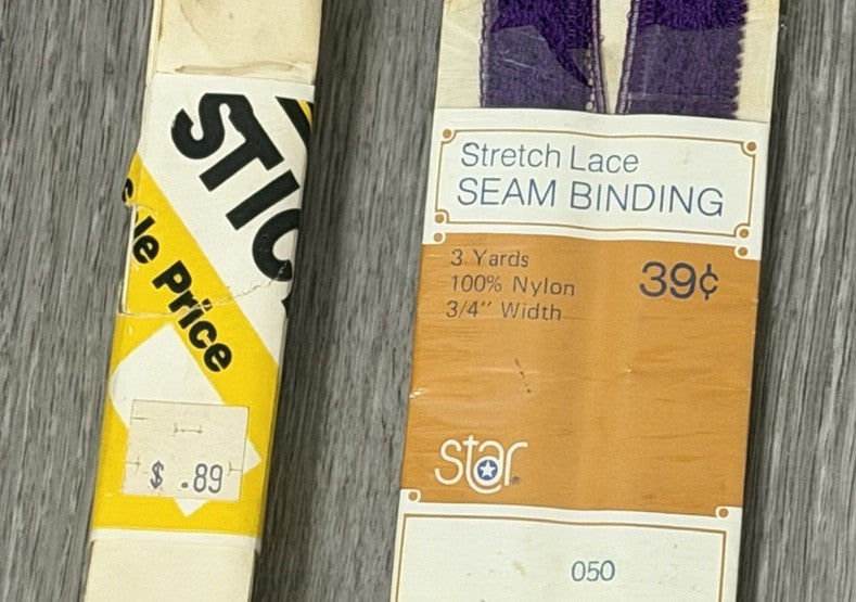 Vintage Star Stretch Lace Seam Binding - Hook & Loop Fastener Set Of 2