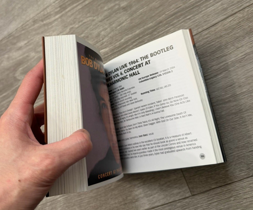 Bob Dylan Complete Discography - Paperback, by Brian Hinton
