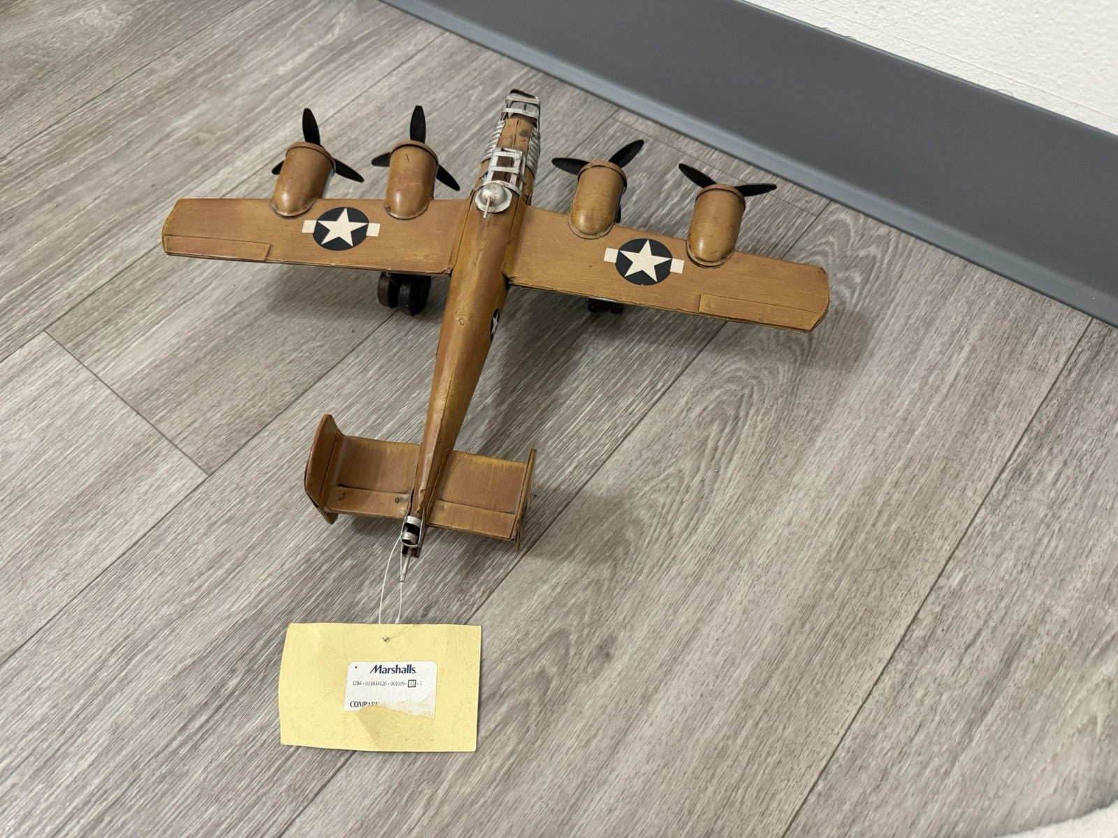 Vintage Cheungs JA-0058 B-24  Airplane Plane With Tag