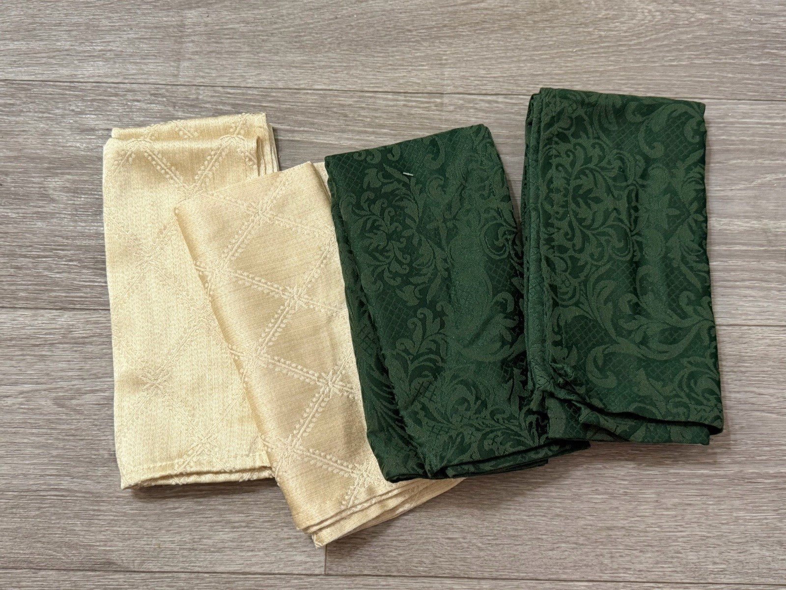 6 Cloth Napkins Cream & Green Festive Fall Holiday Jaclyn Smith Traditions