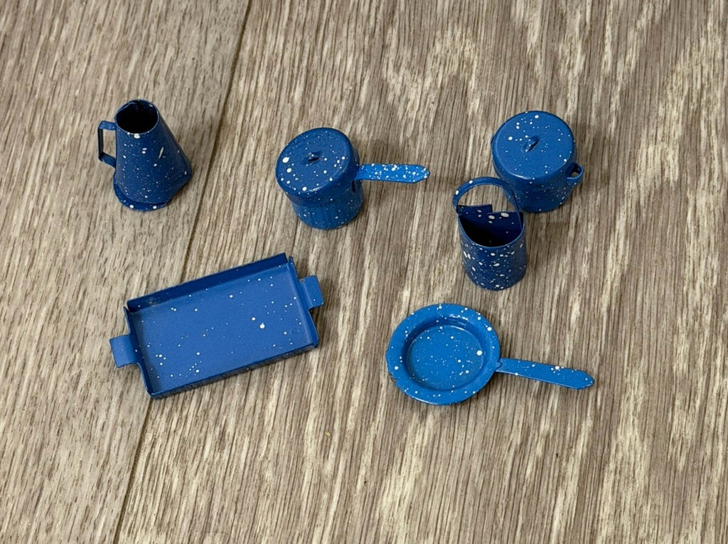 Vtg Mini Mismatched Dollhouse Blue Speckled Enamelware Pots Pans Lids Tray 8 Pcs