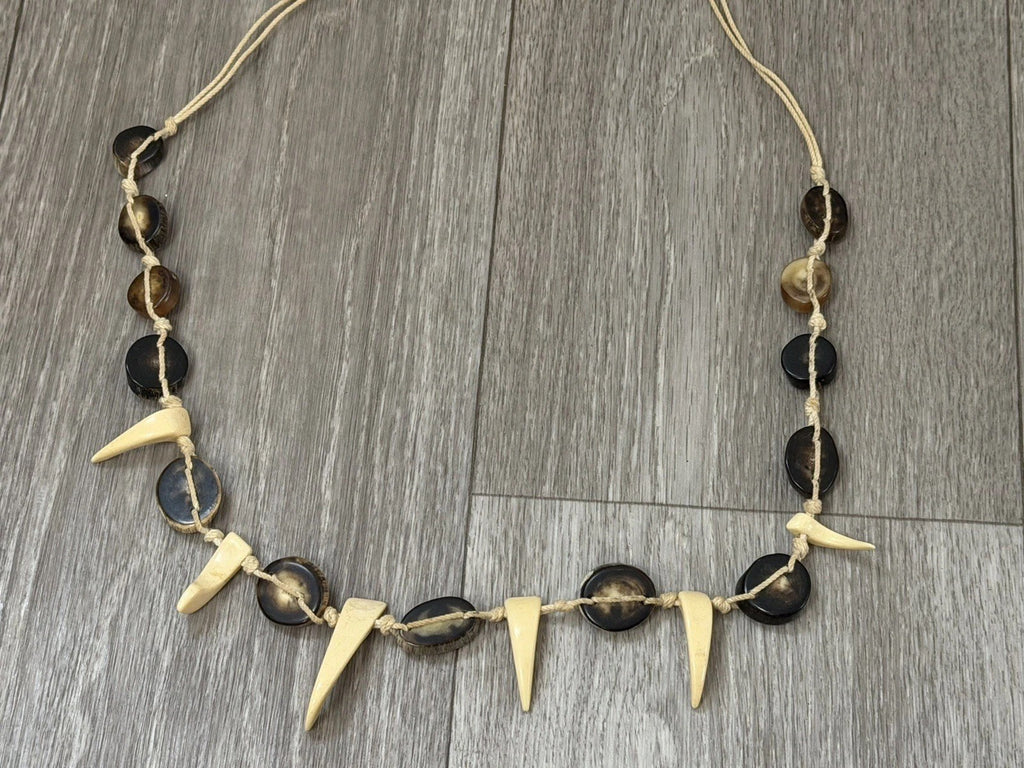 Vintage Handmade Knotted Carved Shell Boho Tribal Necklace