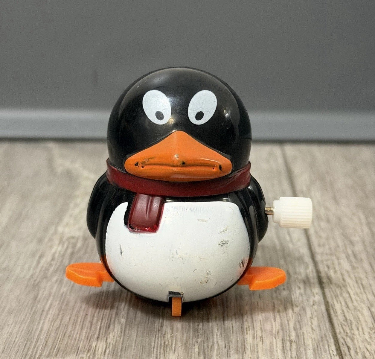 Vintage Robin Reed PENQUIN WIND UP TOY Winter Christmas Holiday Toy