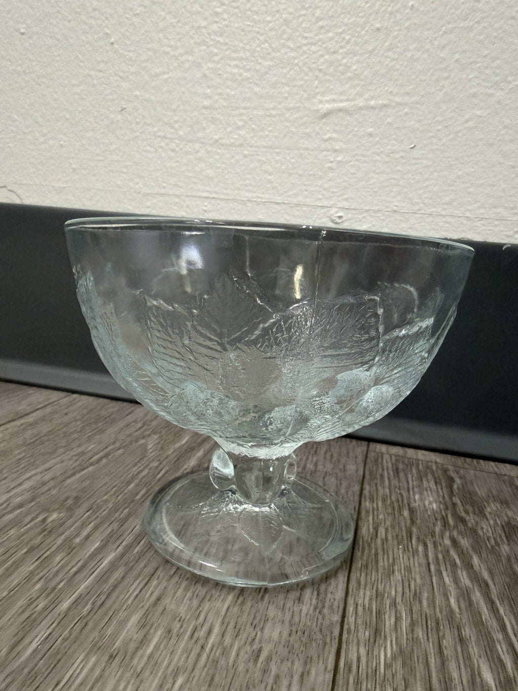 Vintage Footed Glass Bowl W/ Apples & Grapes Fruit Design Holiday Candy Dish