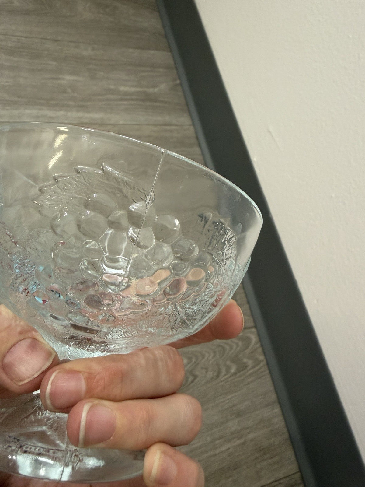 Vintage Footed Glass Bowl W/ Apples & Grapes Fruit Design Holiday Candy Dish