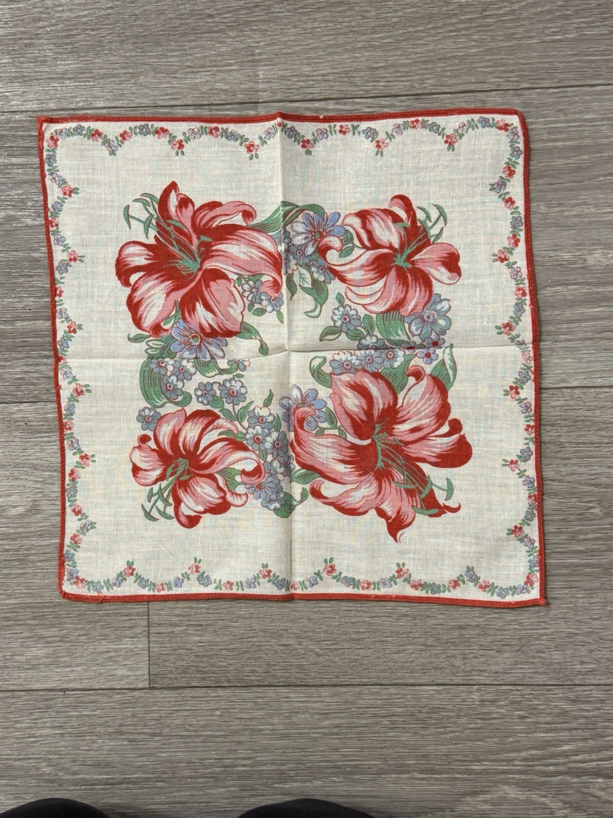 Vintage Red Lily Floral & Blue Forget-Me-Nots Handkerchief Hanky Flowers 10.75"
