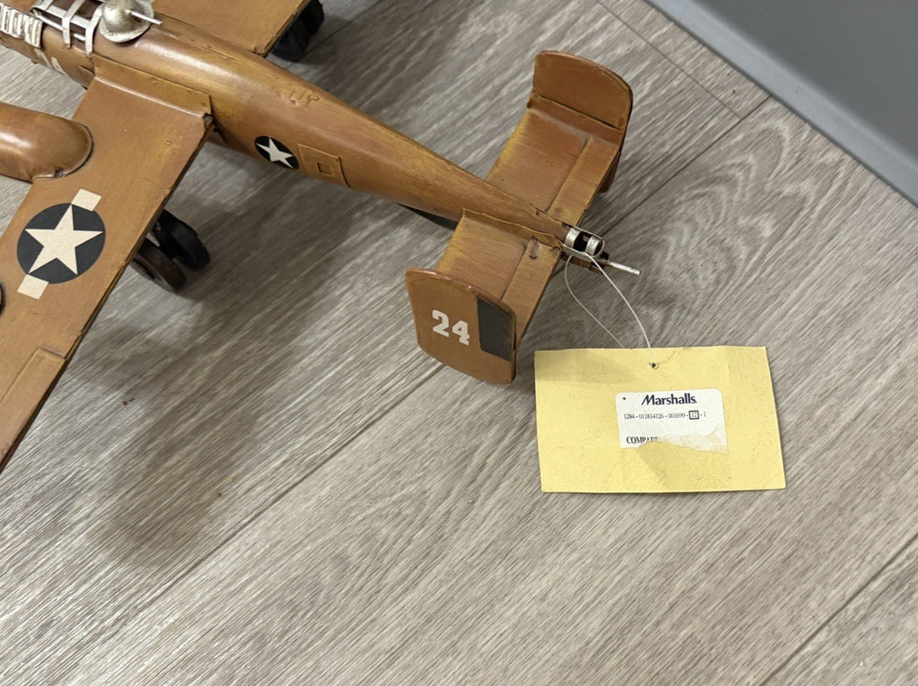 Vintage Cheungs JA-0058 B-24  Airplane Plane With Tag